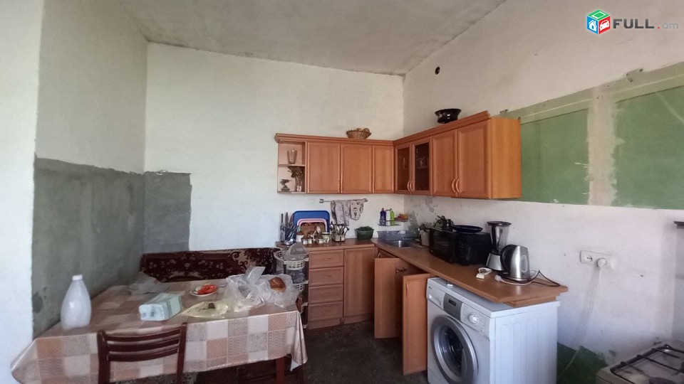 ASH278 ????Վաճառվում է 2 հարկանի , 4 սենյականոց  առանձնատուն՝ 970/230քմ