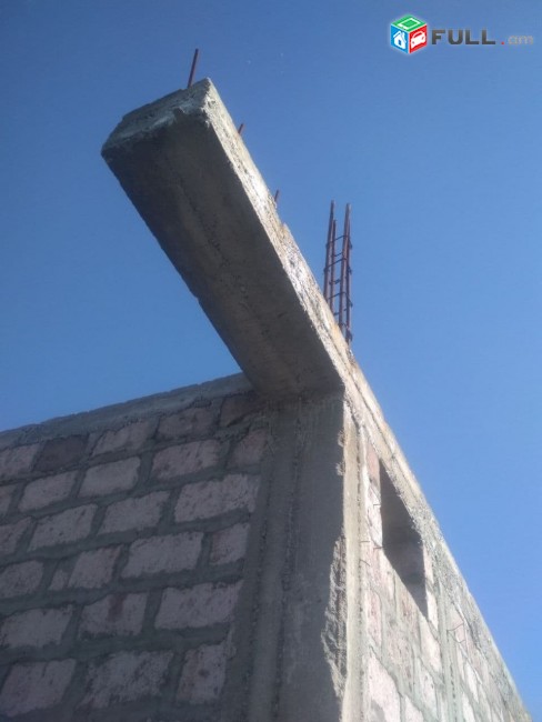 VM648 Վաճառվում է նորակառույց,կիսակառույց առանձնատուն 