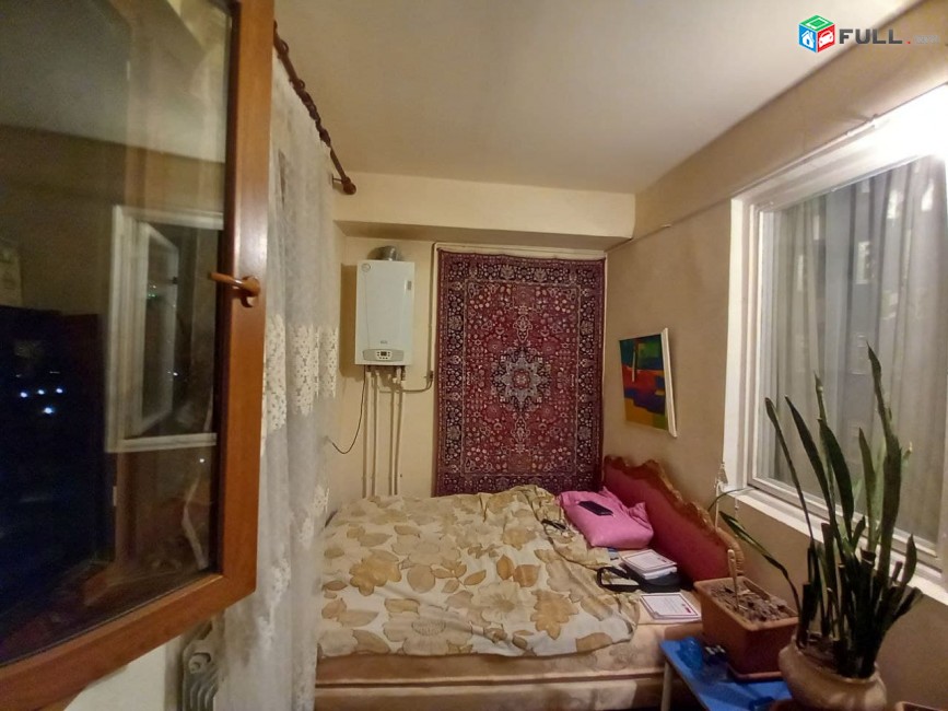 ASH369????Վաճառվում  է 3 սենյականոց  բնակարան՝ 82.44քմ մակերեսով,16 հարկանի շենքի 13-րդ հարկում