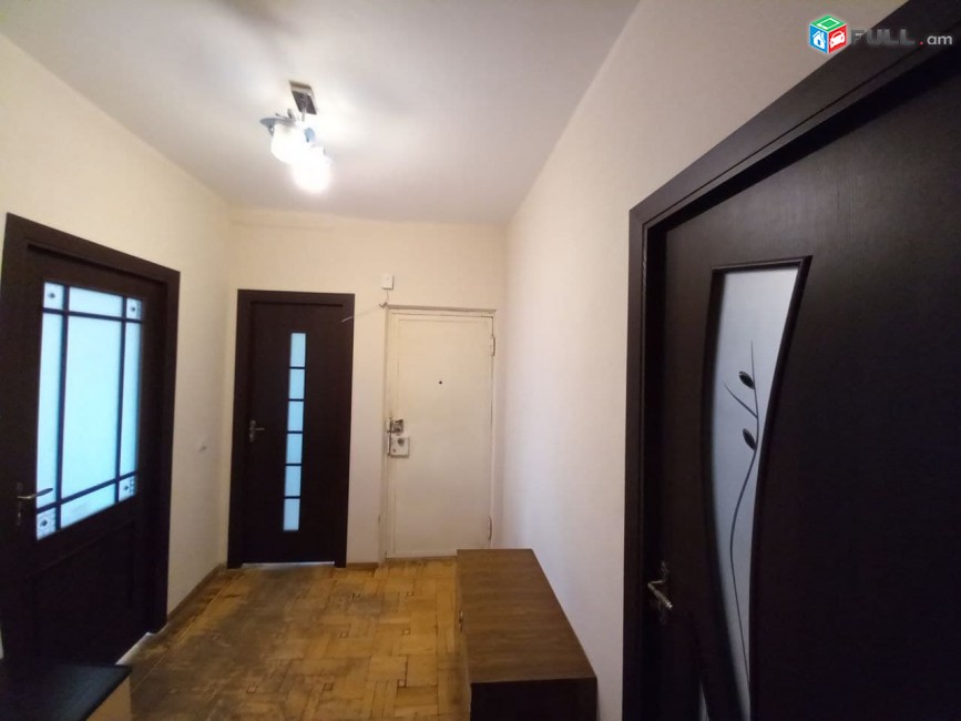ASH383????Վաճառվում է 3 սենյականոց  բնակարան՝ 73քմ մակերեսով, 9 հարկանի  շենքի 2-րդ հարկում: