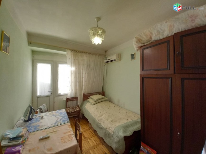 ASH422????Վաճառվում է 4 սենյականոց  բնակարան՝ 82քմ. մակերեսով, 9 հարկանի շենքի 7-րդ հարկում: