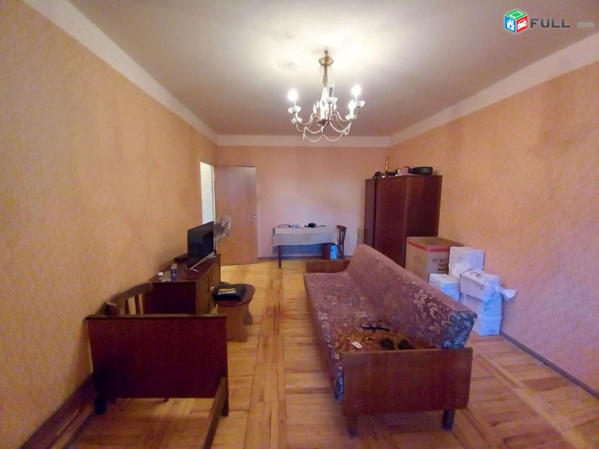 ASH430????Վաճառվում է 2 սենյականոց  բնակարան՝ 68քմ. մակերեսով, 9 հարկանի շենքի 3-րդ հարկում:
