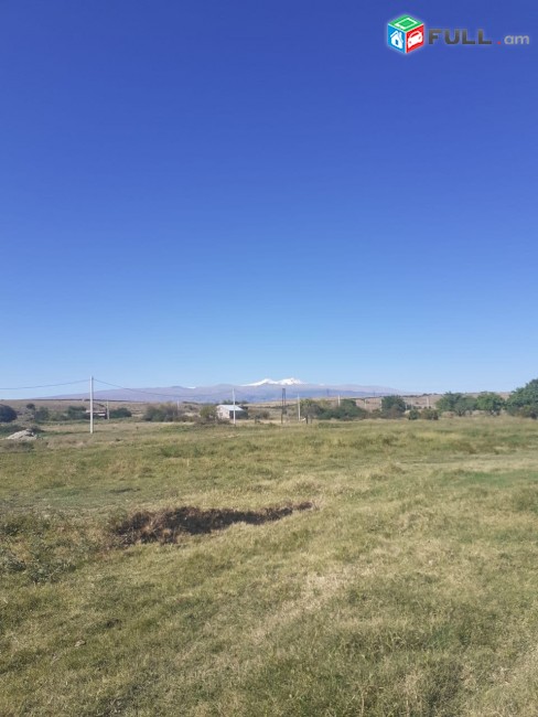 VM662Վաճառվում է 1060քմ /22×48 / մակերեսով տնամերձ հողատարածք