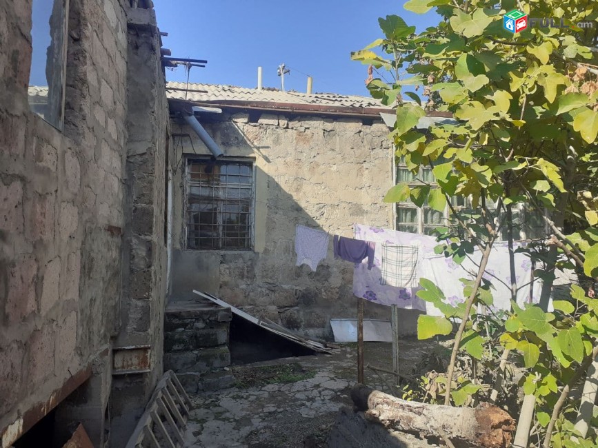 VM701 Վաճառվում Է առանձնատուն
