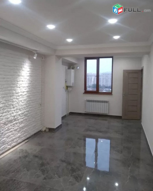 SG570 Վաճառվում է բնակարան Կենտրոն, Վարդանանց փողոց