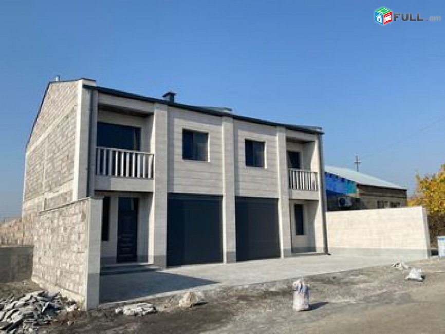 VM734   Վաճառվում են նորաոճ երկհարկանի կից պատերով առանձնատներ