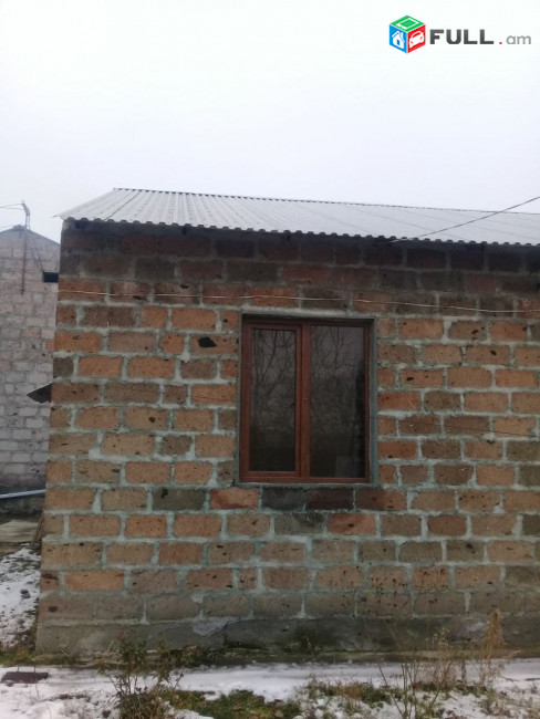 ԿՈԴ—VM748 Վաճառվում Է առանձնատուն