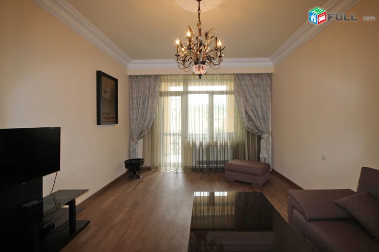 Daily rent apartment in Yerevan , Northern avenu 5