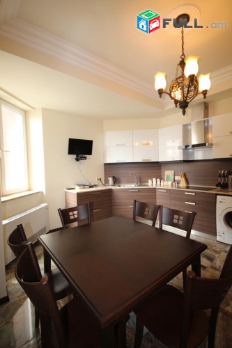 Daily rent apartment in Yerevan , Northern avenu 5