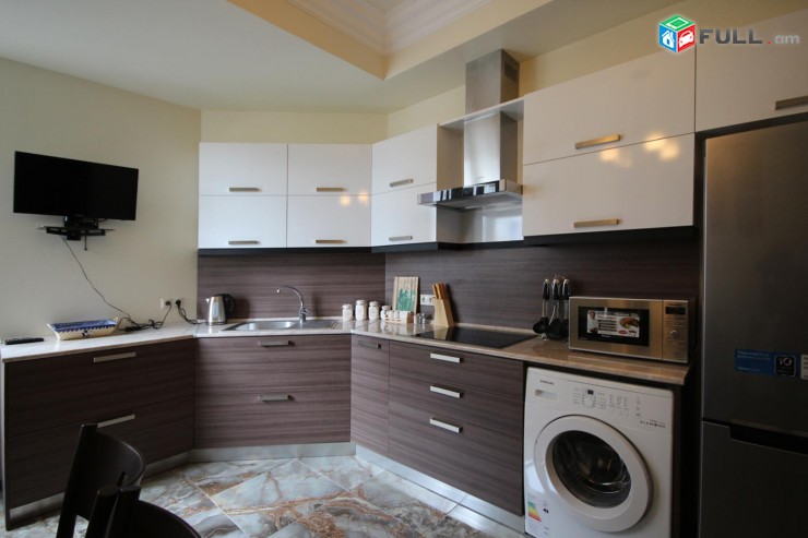 Daily rent apartment in Yerevan , Northern avenu 5