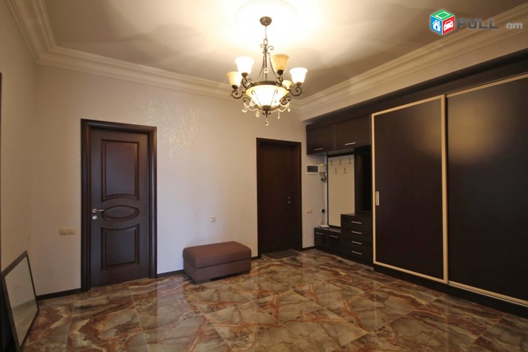 Daily rent apartment in Yerevan , Northern avenu 5