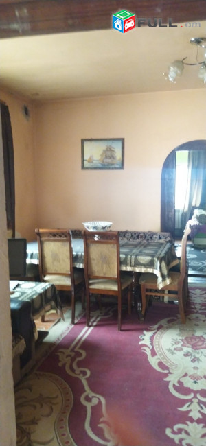 Երկու հարկանի քարե տուն Քանաքեռ Զեյթունում