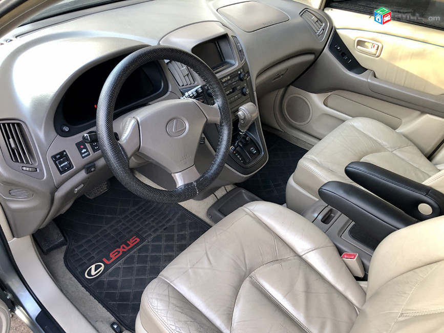 Lexus RX 300, 3.0L, 223 ձ/ու, 2000թ., 4x4, հեղուկ գազով