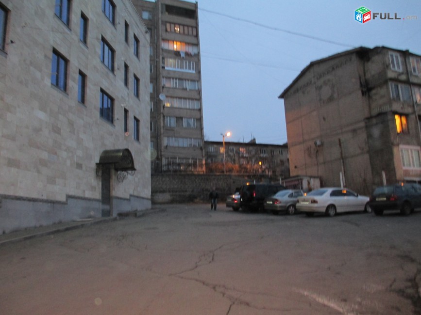 Zeytun, komercion tarack 600m2, vachark kam varcakalutyun