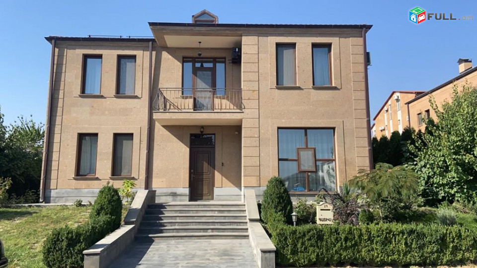 Վաճառվում է առանձնատուն Վահագնի թաղամասում Շտապ
