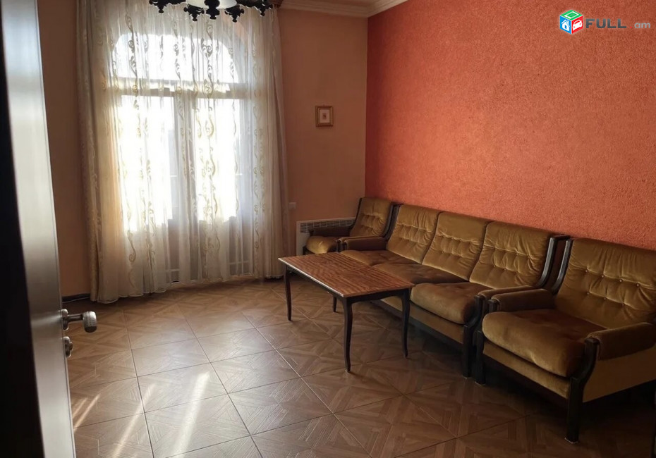 Կենտրոն՝ Մ.Հերացի փող. 2 սենյակ. 5/4 հարկ. 