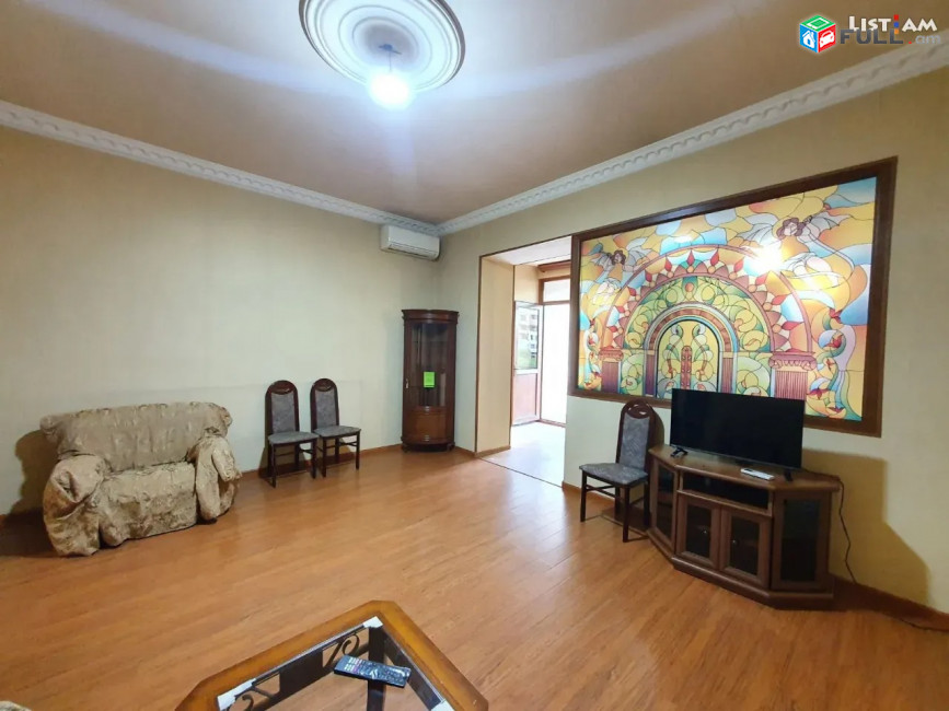 Կոդ 73132  Խանջյան փողոց 3 սենյականոց բն 