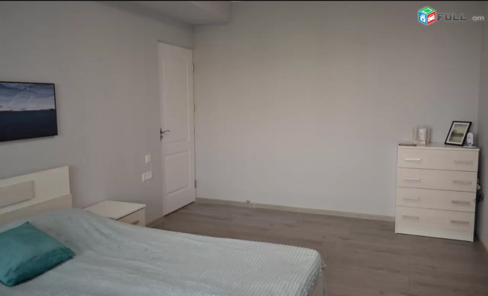 LA01191 Վարձով 2 սենյականոց բնակարան Սարյան փողոցում 