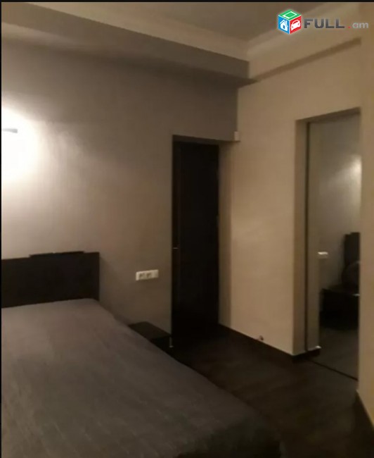 LA01248  Վարձով 3 սենյականոց բնակարան Մամիկոնյան , Dialab ի մոտ նորակառույց