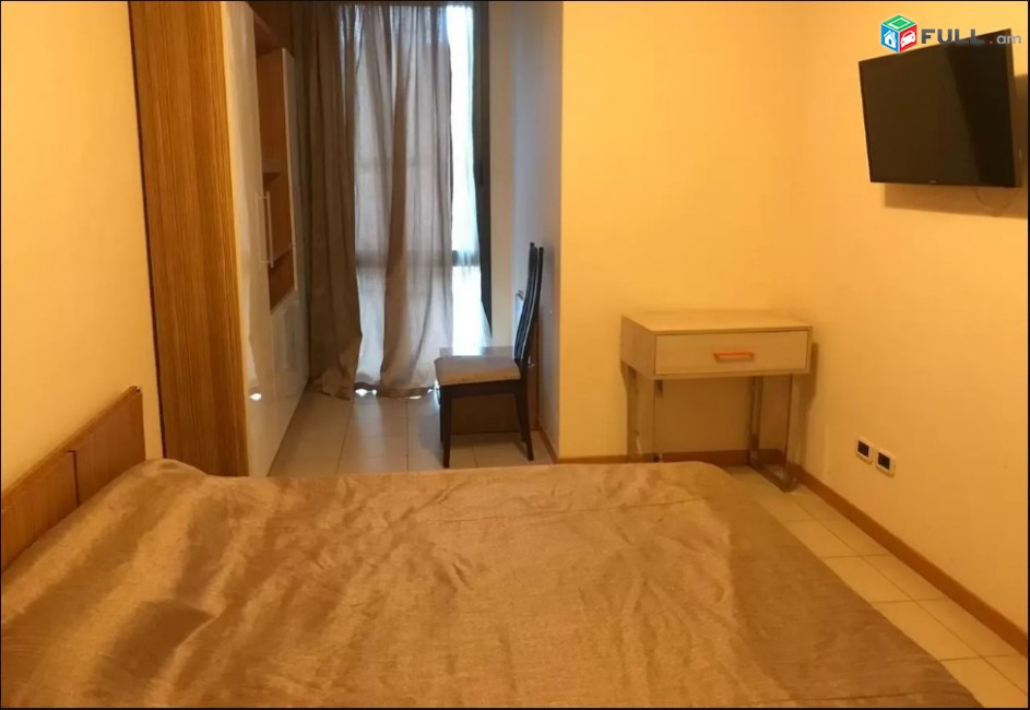 LA01306 Վարձով 4 սենյականոց բնակարան Վազգեն Սարգսյանի փողոց , Piazza Grande մոտ