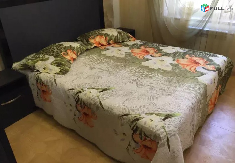 LA01359  Վարձով է տրվում 3 սենյականոց բնակարան Եկմալյան փողոց , նորակառույց 