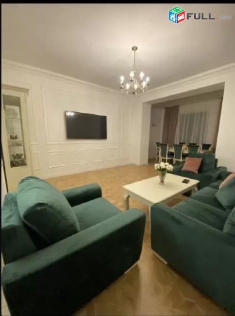 LA01317 Վարձով 3 սենյականոց բնակարան Սայաթ Նովա , Նալբանդյան խաչմերուկ 
