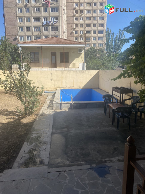 LA01452 Վարձով  2 հարկանի 4 սենյականոց առանձնատուն Քեռու փողոց, Բլուր
