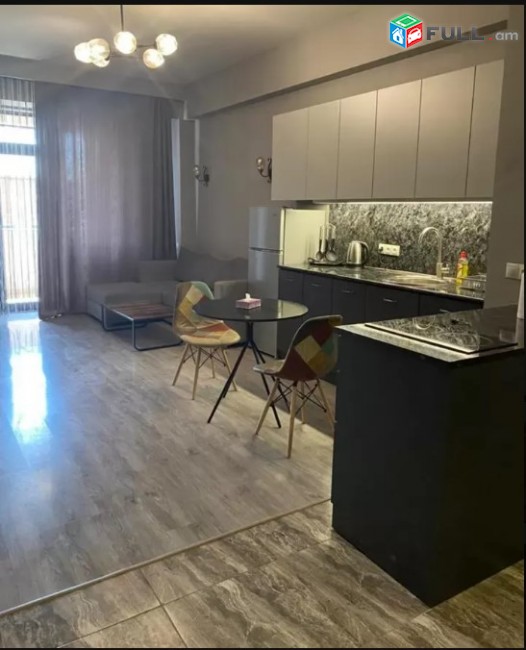 LA01480 Վարձով 2 սենյականոց բնակարան Կոմիտաս , Վաղարշյան խաչմերուկի մոտ նորակառույց 