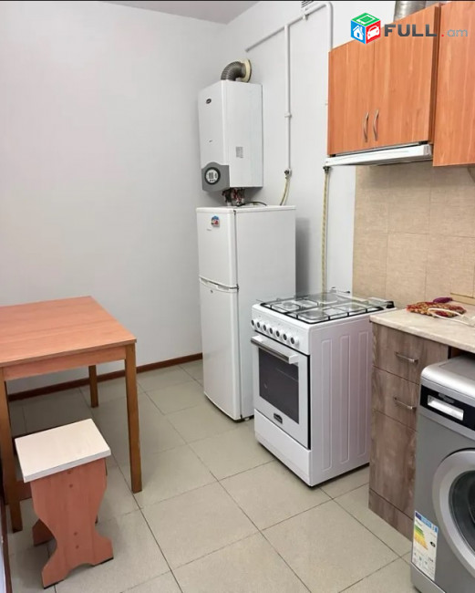 LA08309  Վարձով 2 սենյականոց բնակարան Հերացի փողոցում 