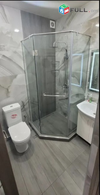 LA01666 Վարձով 3 սենյականոց բնակարան Սասնա Ծռեր , նորակառույց 