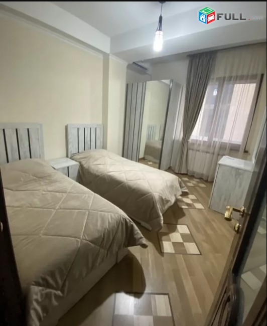 LA01836 Վարձով 3 սենյականոց բնակարն Բաղրամյան , Opera Suite Hotel-ի դիմաց