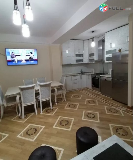 LA01836 Վարձով 3 սենյականոց բնակարն Բաղրամյան , Opera Suite Hotel-ի դիմաց