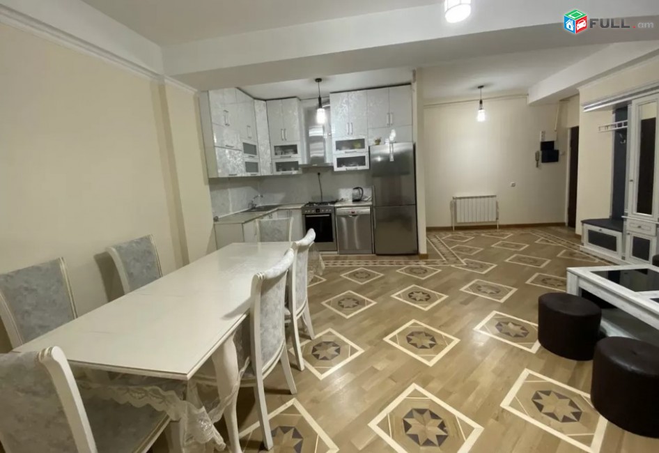 LA01836 Վարձով 3 սենյականոց բնակարն Բաղրամյան , Opera Suite Hotel-ի դիմաց