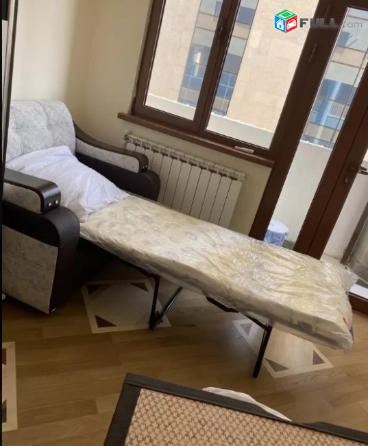 LA01836 Վարձով 3 սենյականոց բնակարն Բաղրամյան , Opera Suite Hotel-ի դիմաց