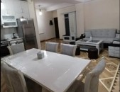 LA01836 Վարձով 3 սենյականոց բնակարն Բաղրամյան , Opera Suite Hotel-ի դիմաց