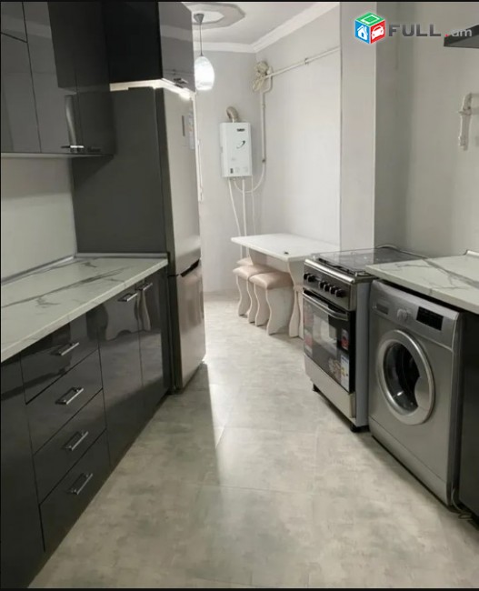 LA01849 Վարձով 3 սենյականոց բնակարան Երվանդ Քոչար , Գրիգոր Լուսավորիչ եկեղեցու հարևանությամբ