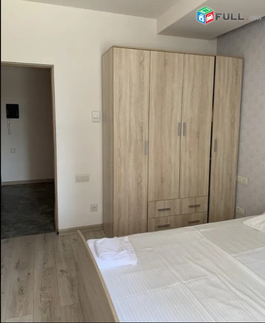 LA01842 Վարձով 2 սենյականոց բնակարան Կողբացի , նորակառույց շենք