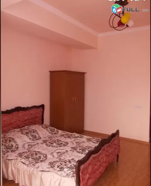 LA01862 Վարձով 4 սենյականոց բնակարան Պարույր Սևակ , նորակառույց շենք 