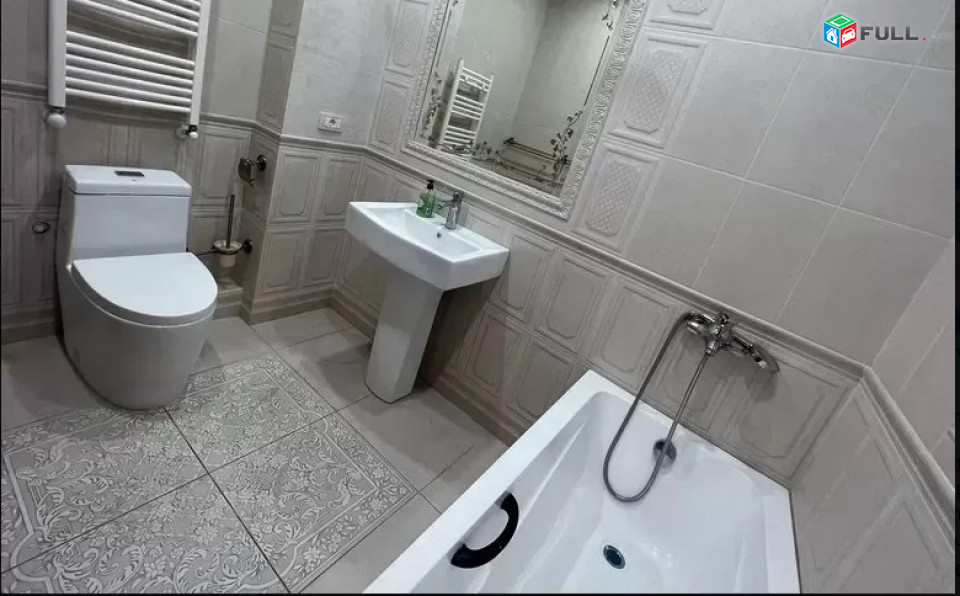 LA01865 Վարձով 4 սենյականոց բնակարան Պարույր Սևակ ,City - մոտ  նորակառույց 