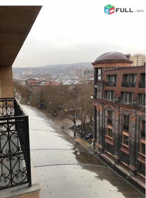 LA01868 Վարձով 2 սենյականոց բնակարան Հանրապետության փողոց , նորակառույց շենք 