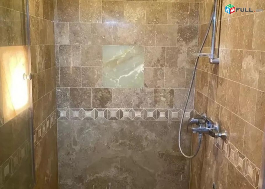 LA01868 Վարձով 2 սենյականոց բնակարան Հանրապետության փողոց , նորակառույց շենք 