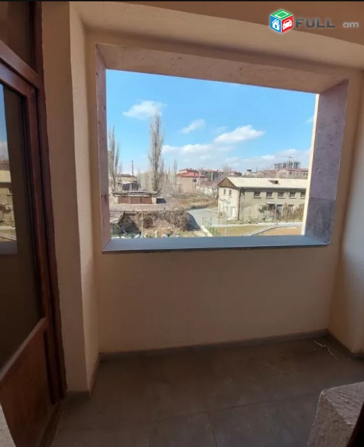LA01883 Վարձով 3 սենյականոց բնակարան Ավետիս Ահարոնյան փողոց, նորակառույց 