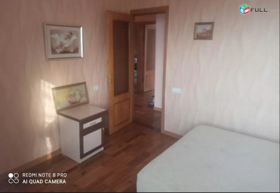 LA01952 Վարձով 3 սենյականոց բնակարան Էրեբունի մասիվ , հիվանդանոցի հարևանությամբ 
