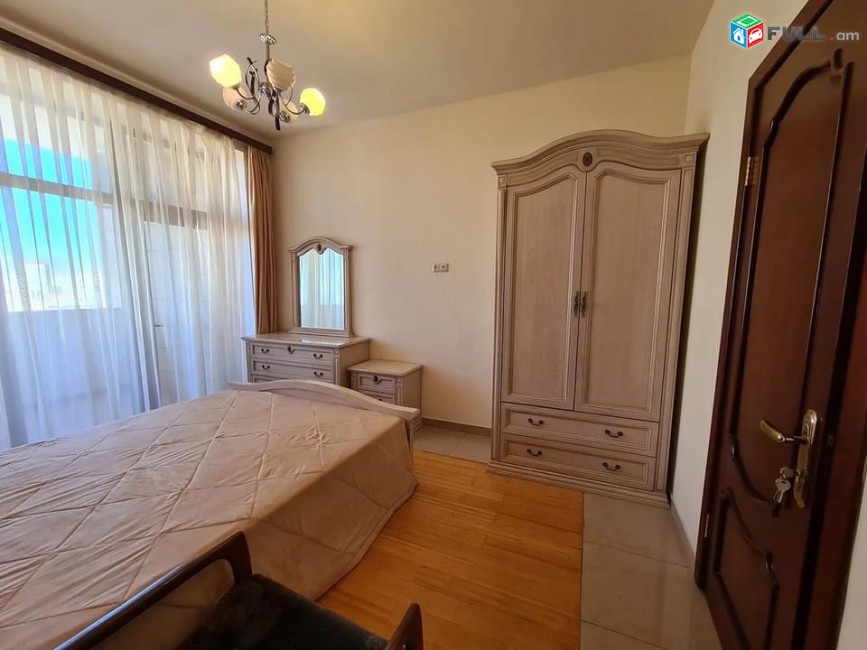 LA02323 Վարձով 4 սենյականոց բնակարան Բաղրամյան , Օրբելի խաչմերուկի մոտ 