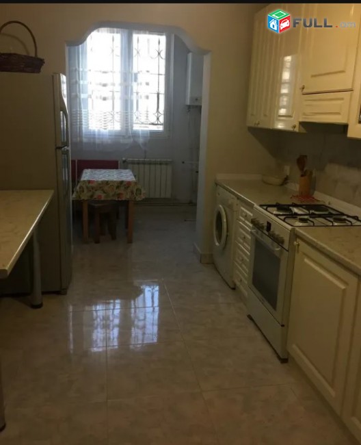 LA02397 Վարձով 3 սենյականոց բնակարան Սարյան , Պոչտայի հարևանությամբ