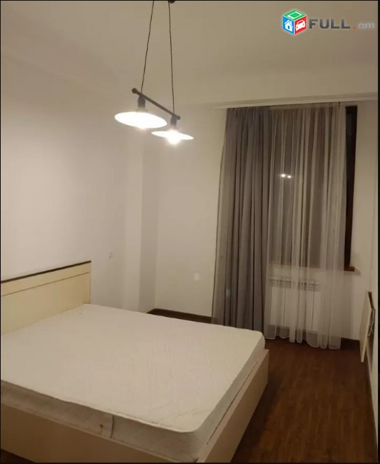 LA02445 Վարձով 3 սենյականոց բնակարան Ադոնց, Երազ բնակելի թաղամաս