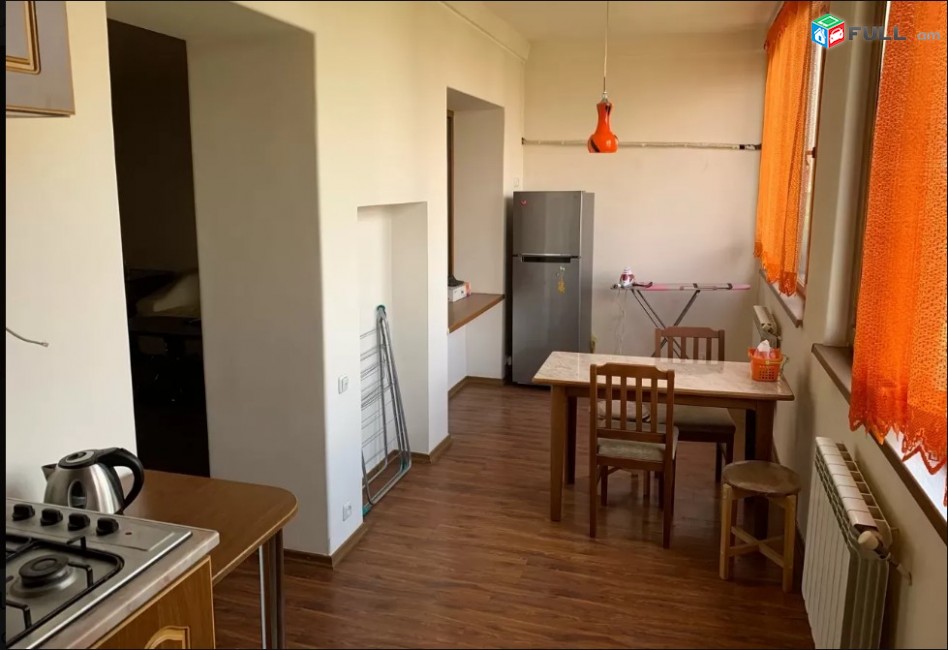 LA02553  Վարձով 3 սենյականոց բնակարան Հալաբյան, Թումոյի այգու հարեվանությամբ