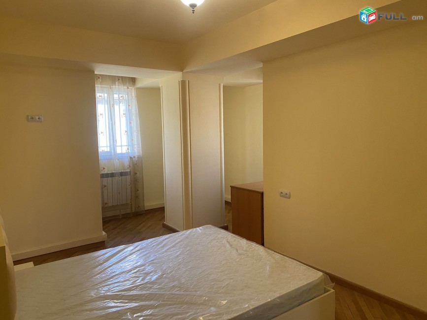 LA02572 Վարձով 3 սենյականոց բնակարան Ամիրյան , Արայ խանութի մոտ 