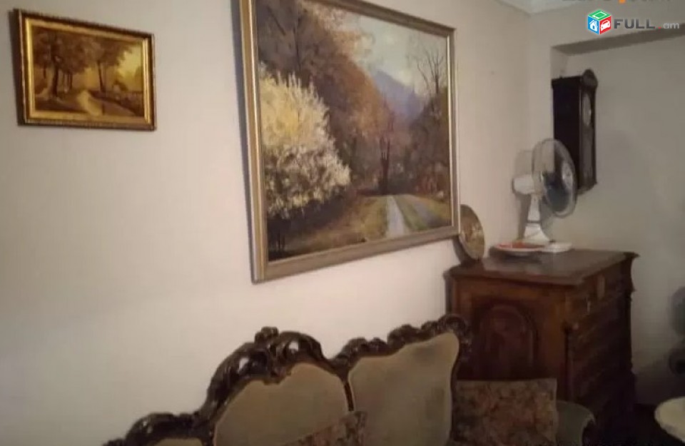 LA02662 Վարձով 4 սենյականոց բնակարան Երվանդ Քոչար փողոցում 