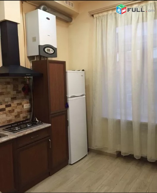 LA02673 Վարձով 2 սենյականոց բնակարան Մաշտոցի պողոտայում 